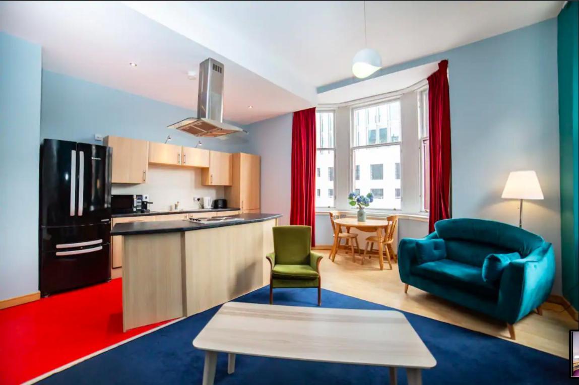 Renfield Apartment, Bright And Spacious Home Glasgow Bagian luar foto